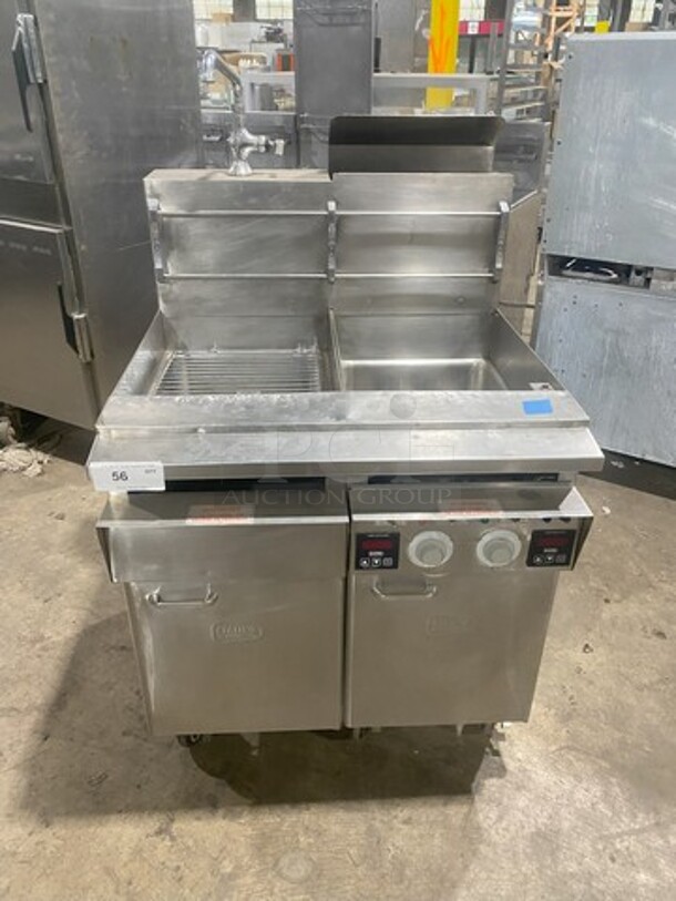 Keating All Stainless Steel Natural Gas Powered Pasta Cooking Station With Rinse/Dump Bay! With Disigtal Controls! Model 14Pasta Serial CPG41330! On Casters!  - Image 1 of 11