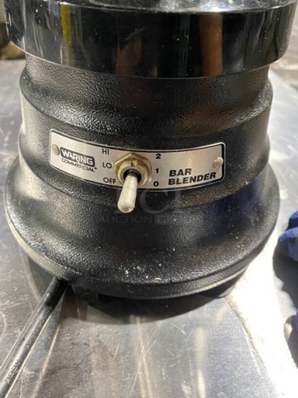 Waring Commercial Countertop Bar Blender! With 48 OZ Pitcher And Lid! - Image 6 of 7