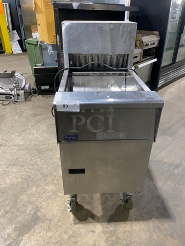 Pitco Commercial Electric Powered Crisp-N-Hold/Fry Warmer Dumping Station! With Backsplash! All Stainless Steel! On Legs! Model: PCF18 SN: E19KD070535 120V60HZ 1 Phase