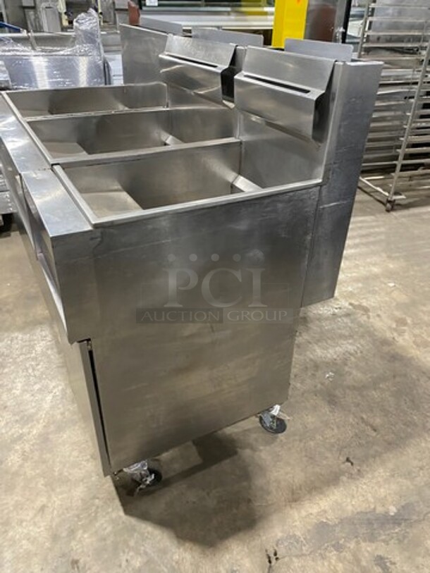 WOW! Vulcan Commercial Natural Gas Powered 3 Bay Deep Fat Fryer! All Stainless Steel! On Casters! Model: 3GR65F SN: 481533671 - Image 2 of 12