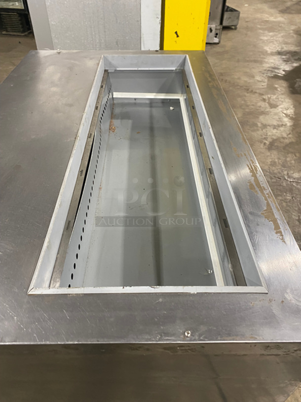 Beverage Air Commercial Refrigerated Sandwich Prep Table! With 2 Door Underneath Storage Space! With Poly Coated Racks! All Stainless Steel! On Casters! Model: SPE4812 115V 60HZ 1 Phase - Image 5 of 8