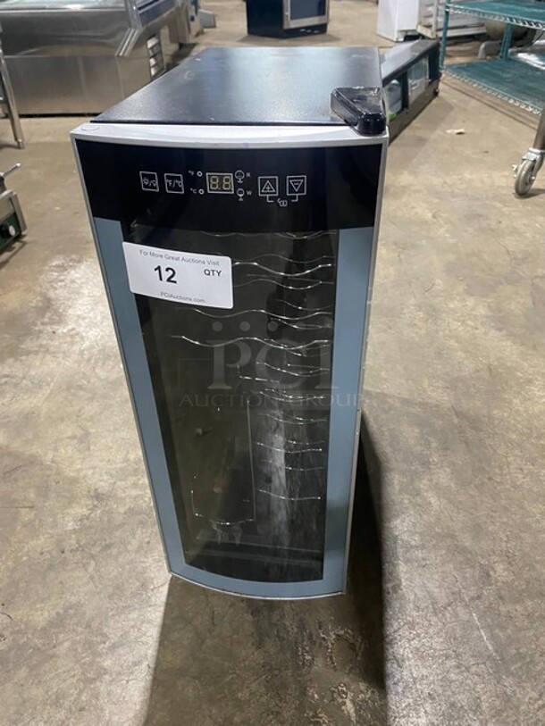 Avanti Commercial Countertop/ Undercounter Wine Chiller! With View Through Door! Wine Racks! Model: EWC1201 SN: A60268120111831300326 115V 60HZ 1 Phase - Image 1 of 7