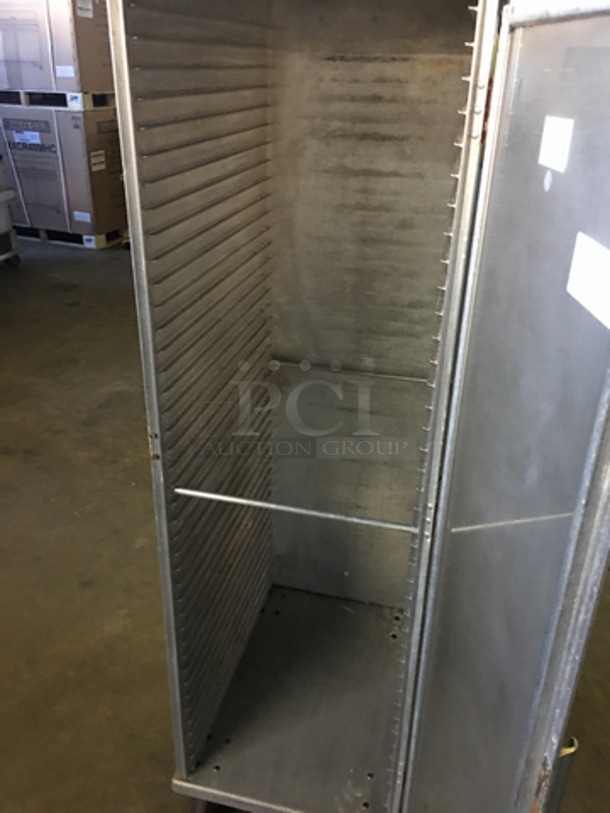 Cres Cor Commercial Single Door Enclosed Pan Transport Rack! Holds Up To Full Size Trays/Pans! With View Through Door! All Stainless Steel! On Casters! - Image 5 of 6