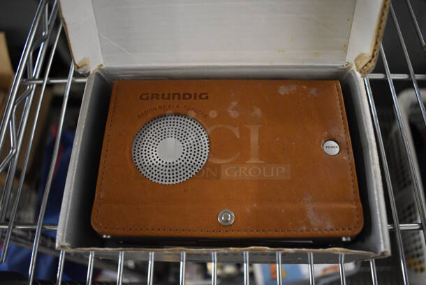 IN ORIGINAL BOX! Grundig G-2000A World Receiver