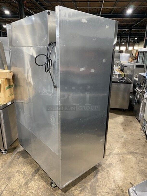 NICE! True Commercial 2 Door Reach In Cooler! With Poly Coated Racks And Pan Rack! All Stainless Steel! On Casters! Model: TG2R2S SN: 7325119 115V 1 Phase! Working When Removed! - Image 3 of 9