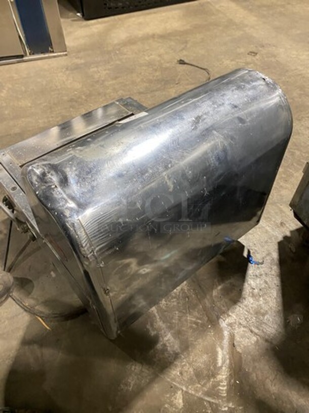 Sweet! Berkel Counter Top Commercial Bread Slicer! Model VR Serial 9213120G! 115V 1Phase! - Image 4 of 9