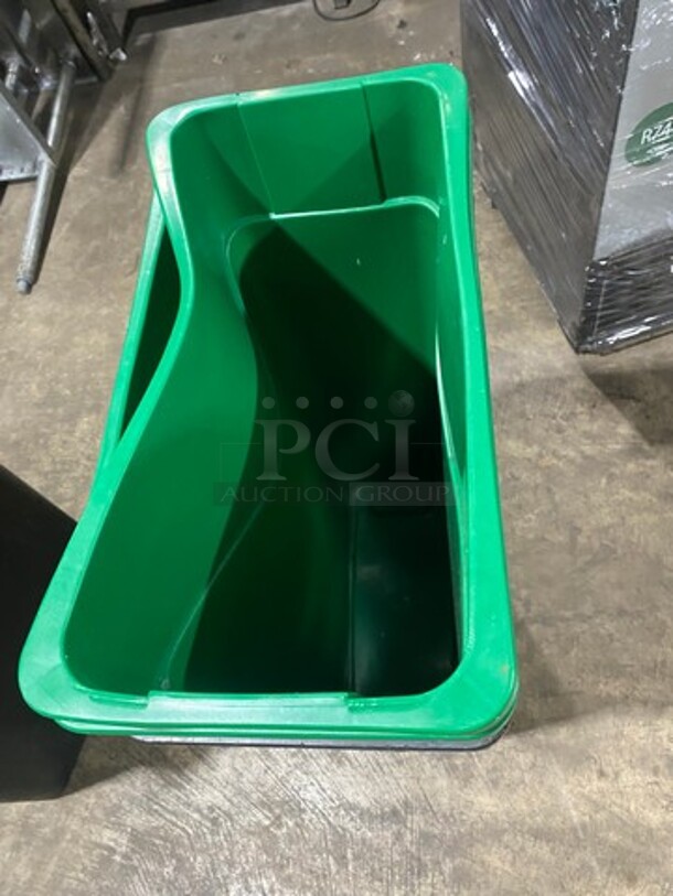 Heavy Duty Trash Cans! 3x Your Bid! - Image 3 of 3