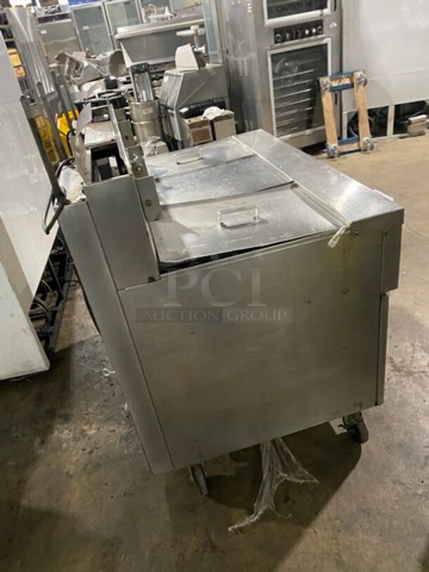 Frymaster Commercial Natural Gas Powered 2 Bay Deep Fat Fryer With Middle Dumping Station! With Back Splash! All Stainless Steel! On Casters! Model: FM245EBLMSC SN: 0012GI0052 - Image 3 of 11
