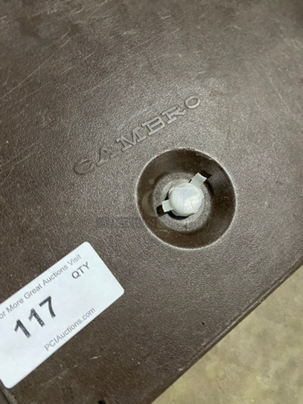Cambro Insulated Food Pan Carrier! With Lid! - Image 5 of 5