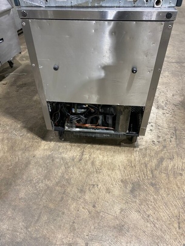 True Commercial Single Door Refrigerated Lowboy/ Worktop Cooler! With Poly Coated Rack! All Stainless Steel! On Casters! Model: TUC27 SN: 7303590 115V 60HZ 1 Phase - Image 3 of 7