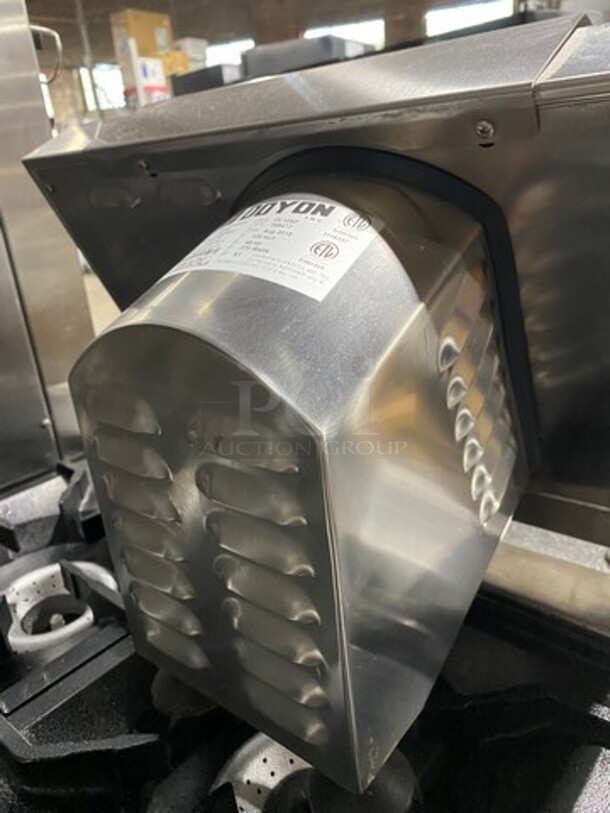 Doyon Commercial Countertop Dough Sheeter! All Stainless Steel! Model: DL12SP SN: 166473 120V 60 HZ 1 Phase - Image 4 of 8