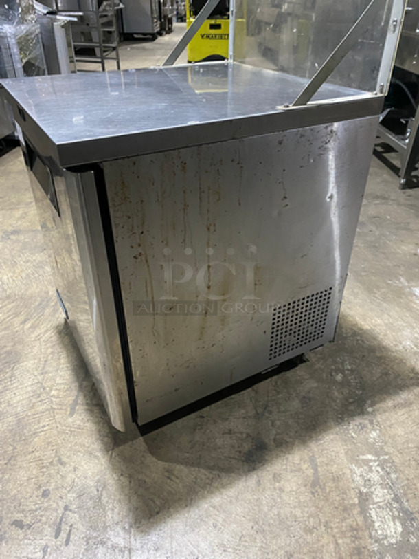 Turbo Air Commercial Single Door Lowboy Worktop Cooler! With Plexi Glass! With Poly Coated Racks! All Stainless Steel! On Casters! Measurements Are Without Plexi Glass! Model: MUR28 SN: MU2R711168 115V 60HZ 1 Phase - Image 2 of 7