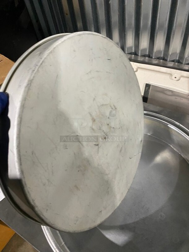 Aluminum Large Cake Pans! 3x your Bid! - Image 2 of 4