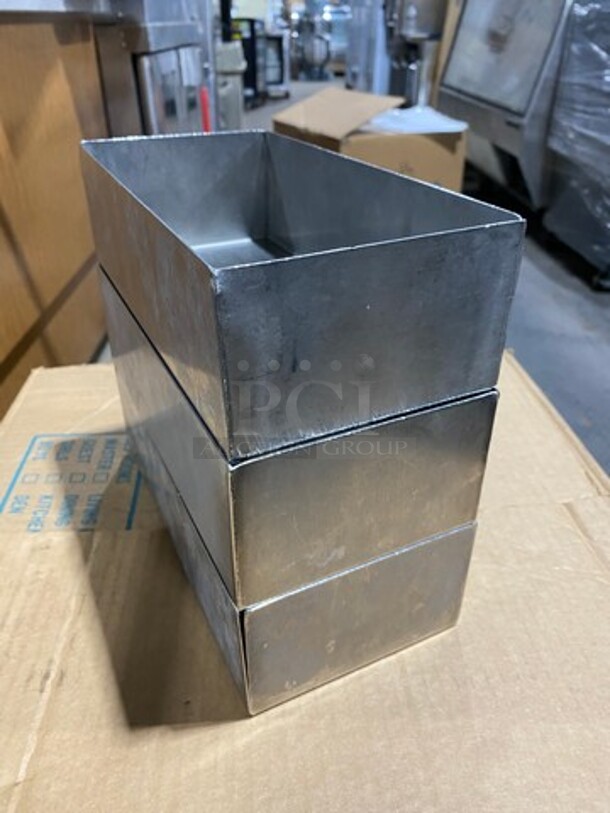 ALL ONE MONEY! Stainless Steel Utensil Bin! - Image 3 of 8