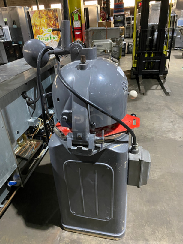 Eberhardt Commercial Floor Style Dough Divider! With 36 Section Die Rounding Plate! - Image 2 of 9