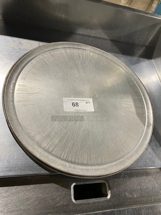 Aluminum Wide Rim Pizza Pan! - Image 1 of 3