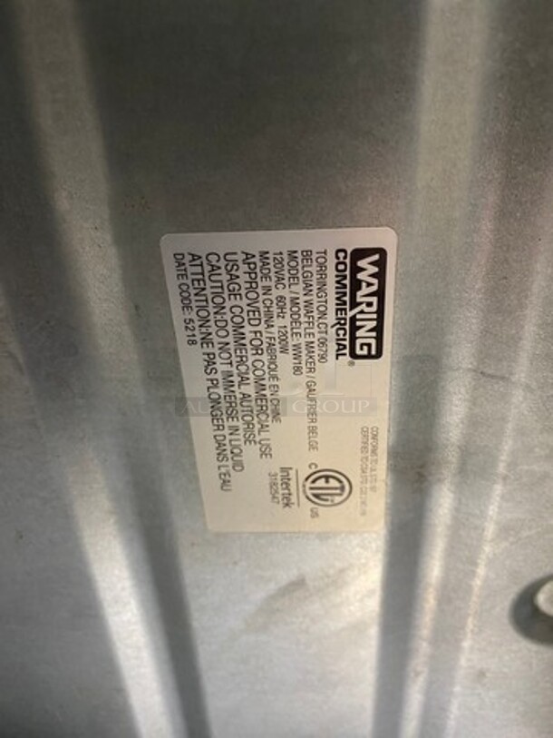Waring Commercial Countertop Belgian Waffle Maker! Model: WW180 120V - Image 7 of 8
