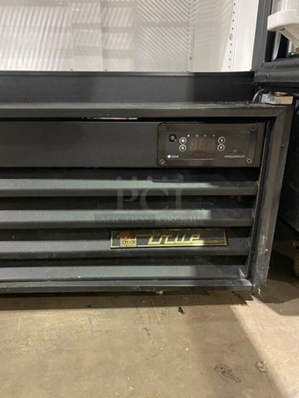 True Commercial Single Door Reach In Cooler Merchandiser! With View Through Door! With Poly Coated Racks! Model: GDM16EM SN: 7276489 115V 60HZ 1 Phase - Image 4 of 8