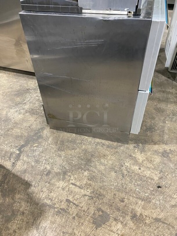 Silver King Commercial 2 Drawer Lowboy/Worktop Freezer! All Stainless Steel! Model: SKFB27D SN: SJJB52128B 115V - Image 2 of 8