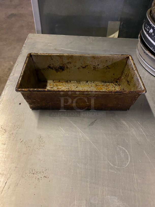 Rectangular Metal Baking Pans! 5x9! 9x Your Bid! - Image 2 of 5