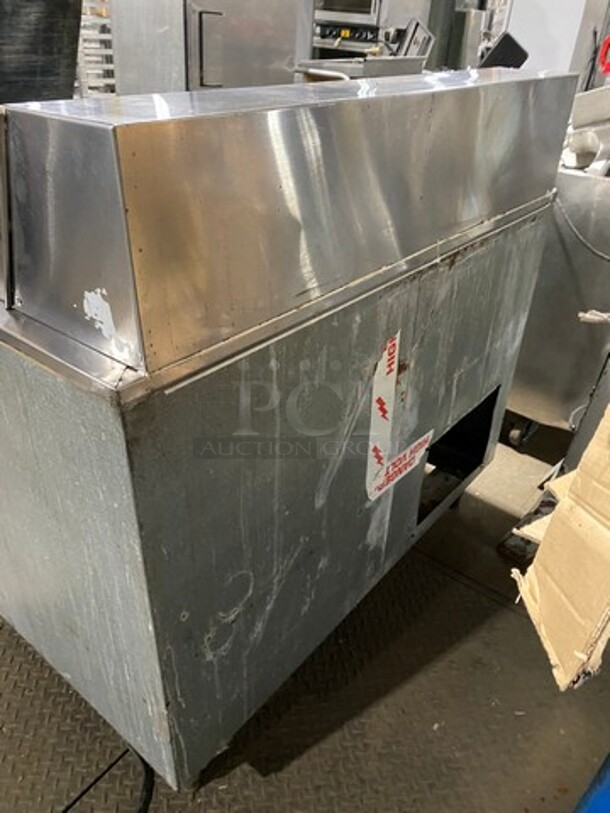 Commercial Refrigerated Sandwich Prep Table! With Chop Block Cutting Board! With 2 Door Storage Space! All Stainless Steel! On Legs! - Image 4 of 8