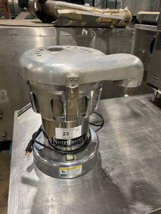 Nutrifaster Commercial Countertop Juicer Extractor! Solid Stainless Steel! Model: N450 SN: 459122012 110V