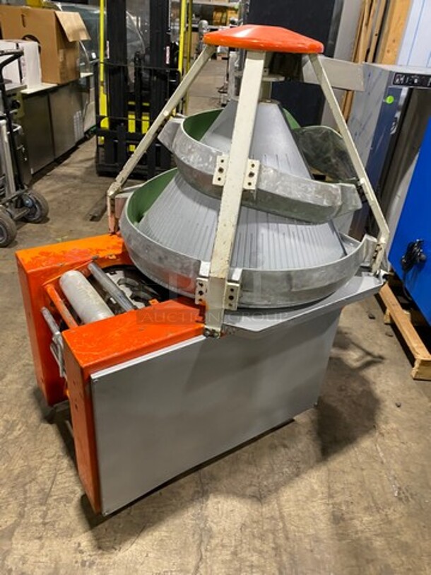 AMAZING! L & M Commercial Electric Powered Dough Rounder/ Former! Model: CRM1 SN: 69113 220V 60HZ 3 Phase - Image 4 of 12