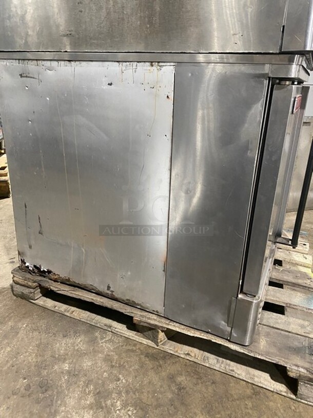 Blodgett Commercial Natural Gas Powered Double Stacked Convection Oven! With Metal Baking Racks! All Stainless Steel! 2 X Your Bid! Makes One Unit! - Image 11 of 12