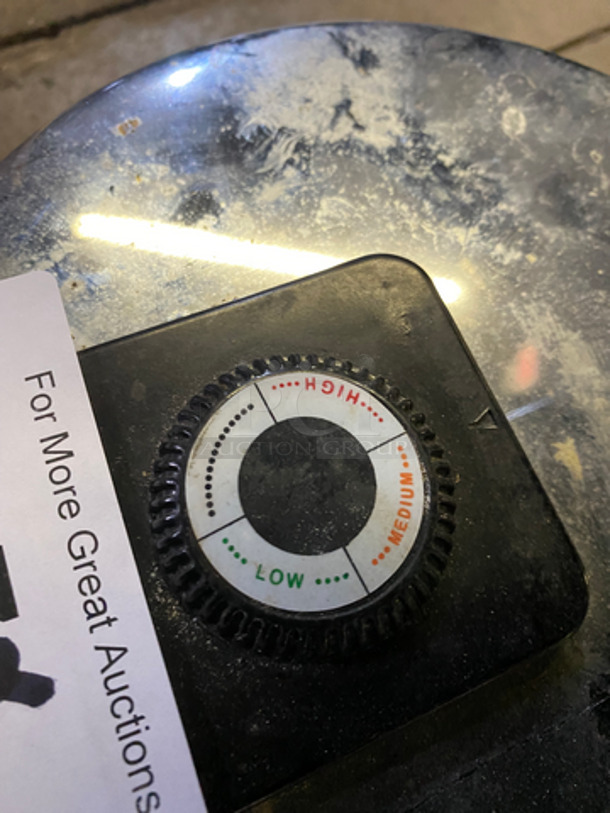 Countertop Electric Powered Tortilla Press Machine! All Stainless Steel! 2x Your Bid! 120V 60HZ - Image 4 of 6