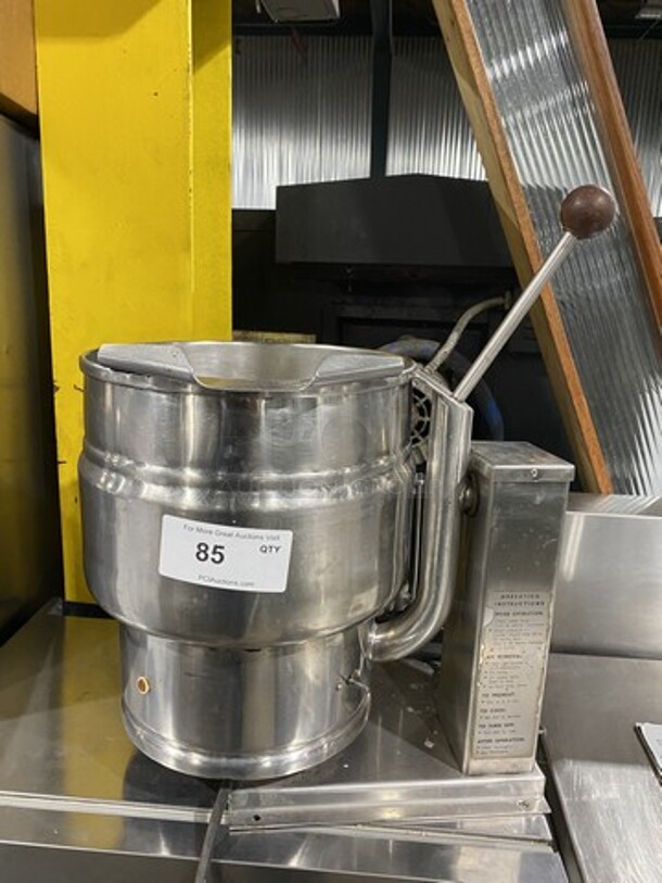 WOW! Groen Commercial Self Contained Jacketed Tilting Soup Kettle! All Stainless Steel! Model: TDB610 SN: 113091 240V 60HZ 1 Phase