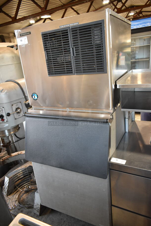 Hoshizaki Stainless Steel Commercial Ice Head on Commercial Ice Bin. 208-230 Volts, 1 Phase. - Item #1110869