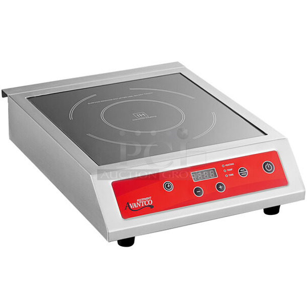 BRAND NEW SCRATCH AND DENT! Avantco 177IC3500 Stainless Steel Commercial Countertop Single Burner Induction Range / Cooker. See Pictures For Damage To Cooktop. 208/240 Volts, 1 Phase. 