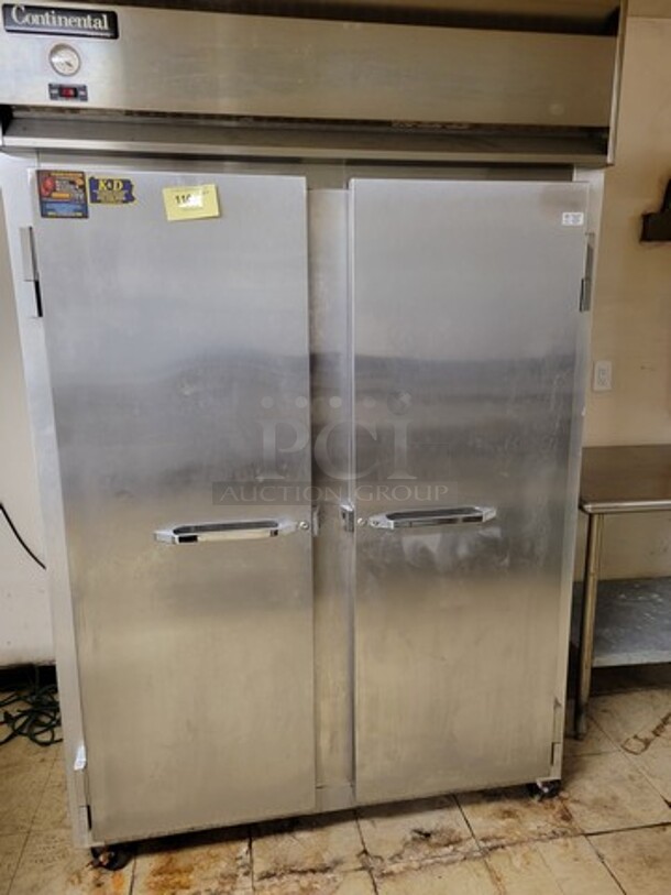 Continental Solid Door Reach-In Freezer!  - Image 1 of 8