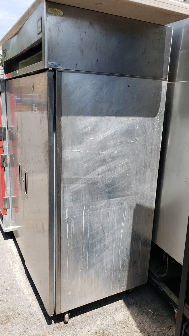 Delfield 6051-S 51" Two Section Reach-In Refrigerator! - Image 5 of 6