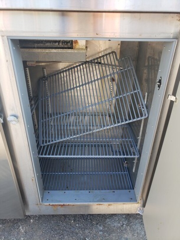 Perlick 3 Door Bar Back Cooler! - Image 5 of 7