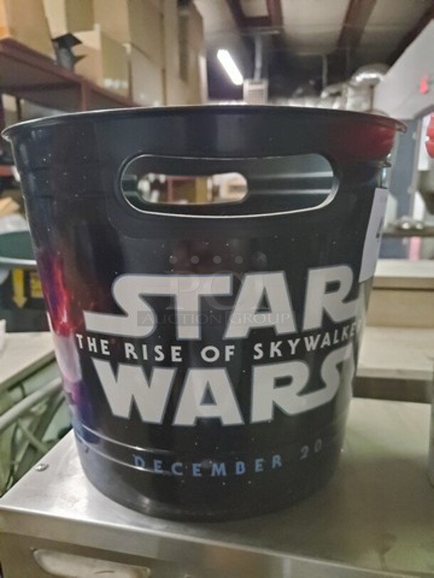 Star wars merchandise  - Image 4 of 4