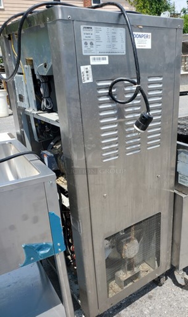 DONPER D900H Ice Cream Machine 230V 22X27X55 - Image 6 of 9