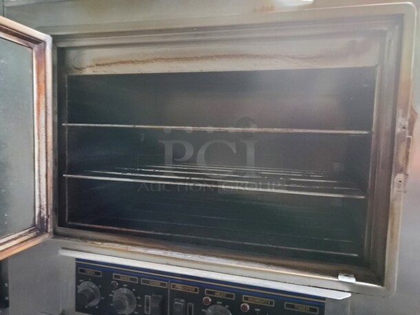 NU-VU SUB-123 Electric Oven/Proofer
*One door handle is broken*
Good Working Condition
On Casters
120/208 V
3+N PH
21 Amps - Image 4 of 6