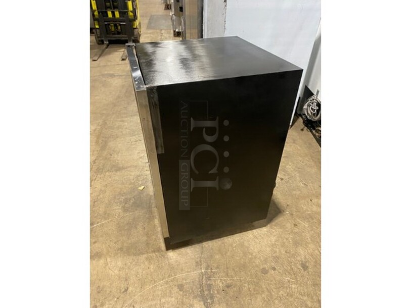 Nice! Allavino Wine Cooler with built in Racks! - Image 3 of 8