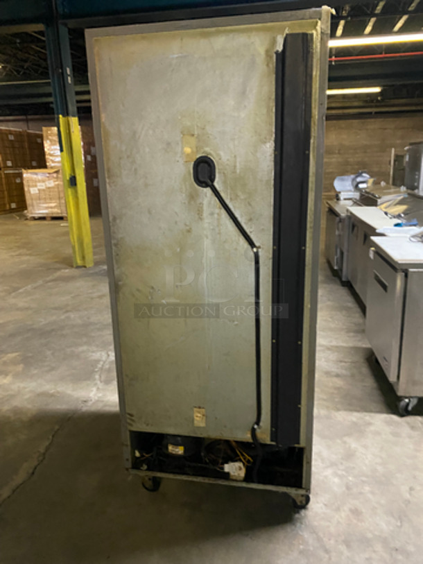 Electrolux Commercial Single Door Freezer! With Poly Coated Racks! All Stainless Steel! On Casters! Model: KCBM180FQYA SN: WB72657355 115V 60HZ - Image 3 of 9