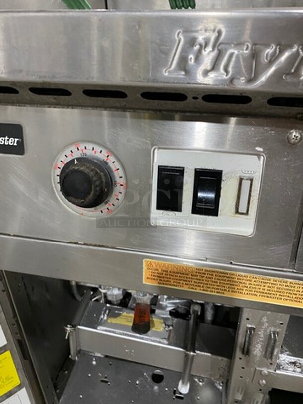 Frymaster Commercial Natural Gas Powered Deep Fat Fryer With Side Dumping Station! With Metal Frying Baskets! With Back Splash! All Stainless Steel! On Casters! Model: FM145ESC SN: 0204GH0013 - Image 9 of 11