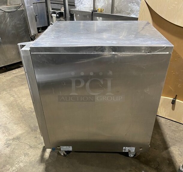 WOW! Moffat Turbofan - Full Size Sheet Pan Manual Electric Proofer And Holding Cabinet! P Series! 8 x full size sheet pan capacity 3" tray spacing Low velocity circulation fan Off / proofer / hold mode selection dial Mechanical thermostat 65-185F Air heating ON control panel indicator Humidity level control Humidity tank ON control panel indicator Cabinet temperature thermometer Auto-fill water system standard Single phase connection! Model: P8M SN: 1667319 - Image 3 of 8