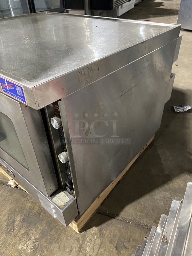 Southbend Stainless Steel Commercial Countertop Electric Powered Full Size Convection Oven w/ View Through Door, Metal Oven Racks and Thermostatic Controls. 208-240 Volts, 1 Phase - Image 2 of 6