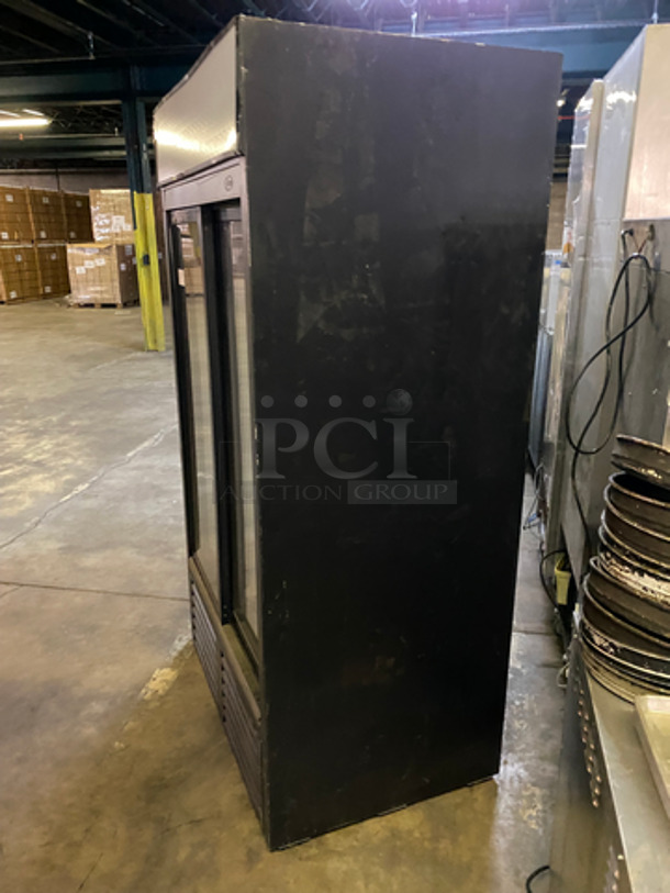 QBD Commercial 2 Door Cooler Merchandiser! With View Through Doors! Model: CD38 SN: 1DW091204123914 115V 60HZ 1 Phase - Image 5 of 9