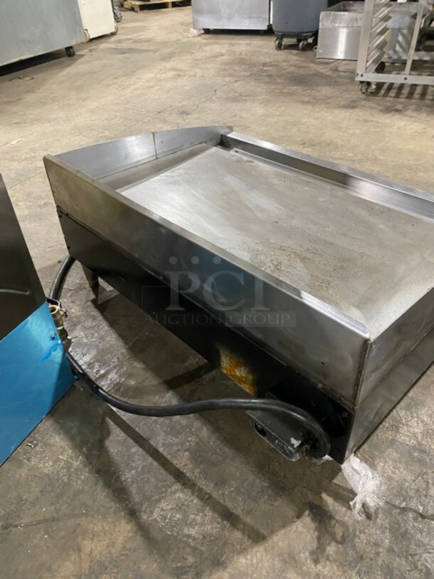 Star Max 36" Inch Commercial Electric Flat Griddle! All Stainless Steel! With Back And Side Splashes!  - Image 2 of 7
