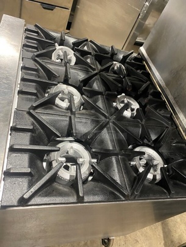 WOW! Sunfire Commercial Natural Gas Powered 6 Burner Stove! With Raised Back Splash And American Range Salamander! With Oven Underneath! All Stainless Steel! On Casters! - Image 5 of 11