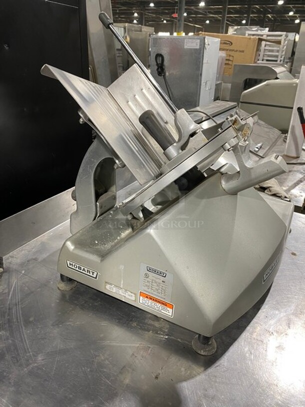 Hobart Stainless Steel Commercial Countertop Meat Slicer! MODEL 2812 SN: 631004071 120V 1PH - Image 3 of 9