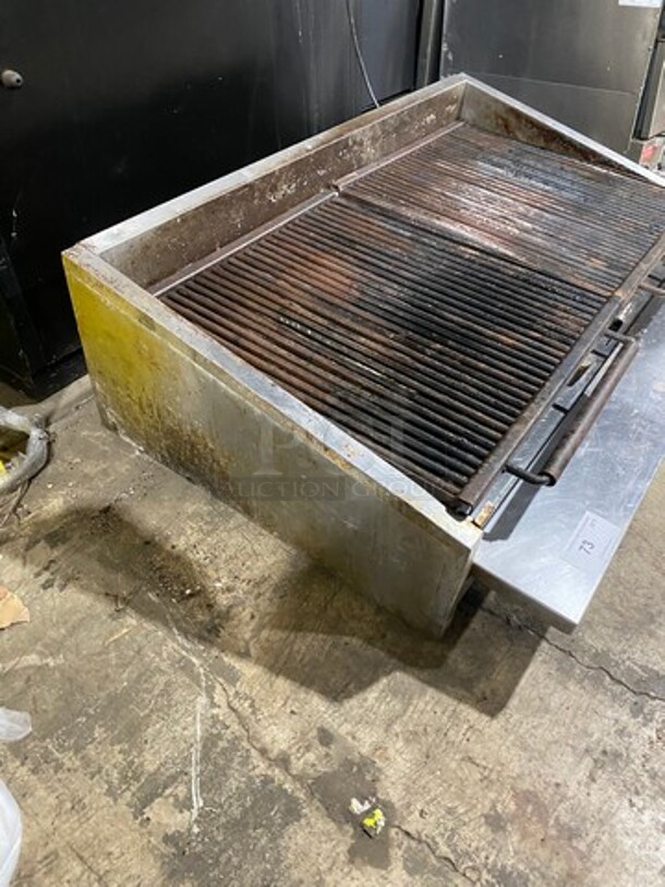 Commercial Countertop Natural Gas Powered Char Broiler Grill! With Back And Side Splashes! All Stainless Steel! - Image 2 of 8
