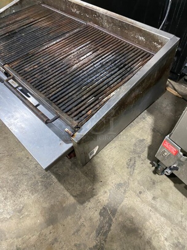 Commercial Countertop Natural Gas Powered Char Broiler Grill! With Back And Side Splashes! All Stainless Steel! - Image 3 of 8
