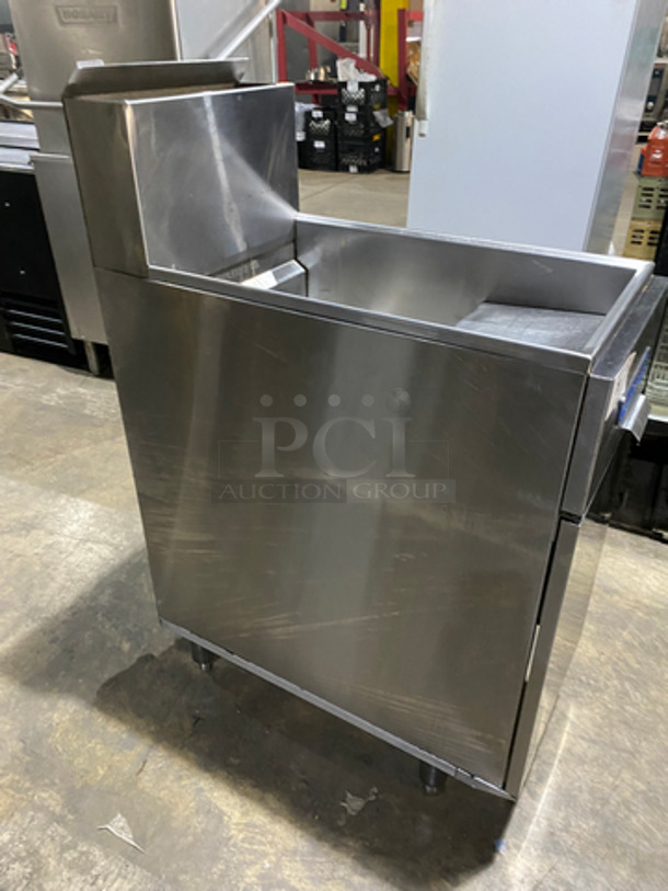 American Range Commercial Natural Gas Powered Deep Fat Fryer! With Backsplash! All Stainless Steel! On Legs! Model: AF-35/50 SN: 150602CO0417 - Image 2 of 8